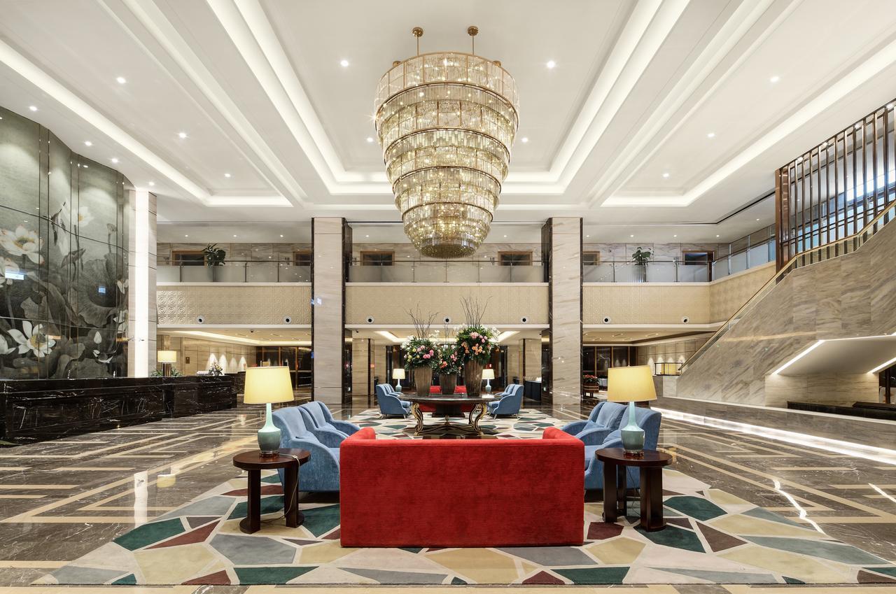 Jinan Luxury Blue Horizon Hotel ภายนอก รูปภาพ