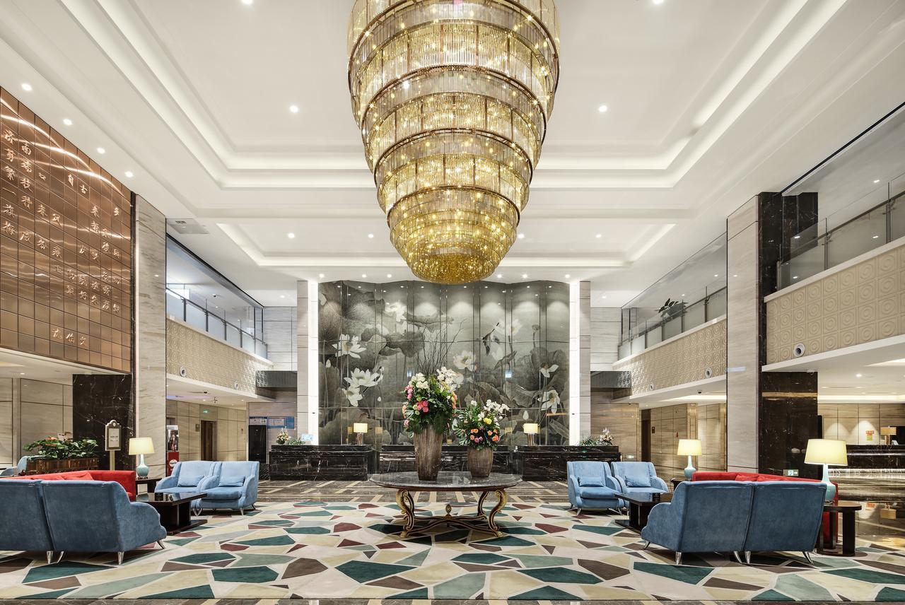 Jinan Luxury Blue Horizon Hotel ภายนอก รูปภาพ